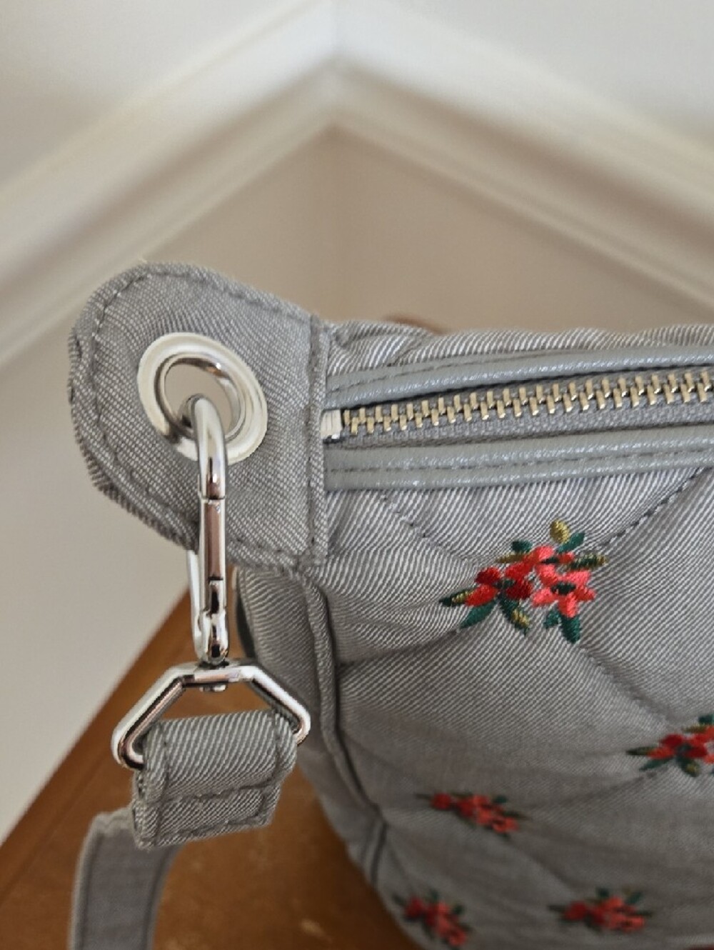 Vera Bradley Quilted Gray Crossbody with Red Floral Embroidery - Picture 3 of 9